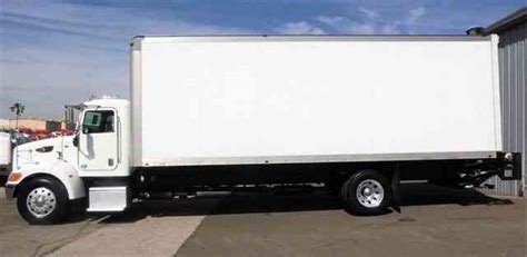 Peterbilt 337 26ft Box Truck Alum Fold Under Liftgate Air Ride Auto