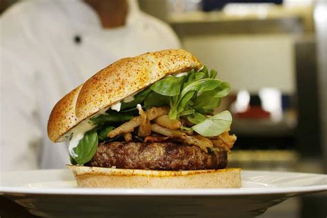 The Top 10 Most Expensive Burgers In The World