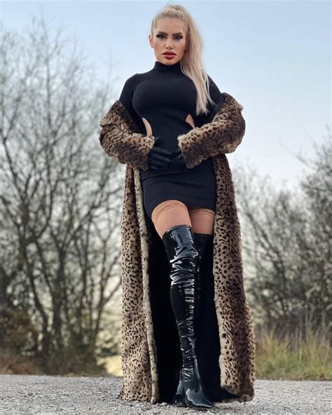 Leather Slave On Tumblr Katarina Bendikova In Fur Bootsandgloves