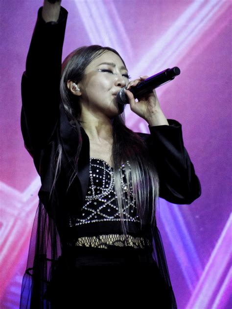 Concert Photos Minzy At Her Glee Solo Concert In Manila Allkpop