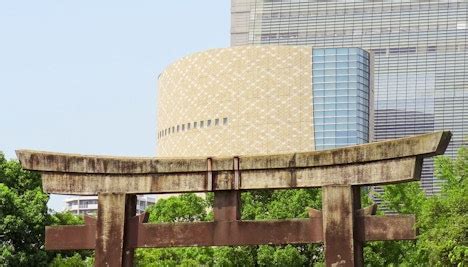 About Osaka Castle: History, Architecture and More