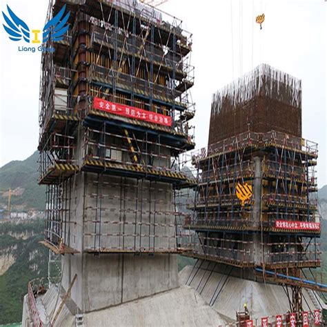 China Steel Concrete Formwork System Hydraulic Auto Climbing Formwork