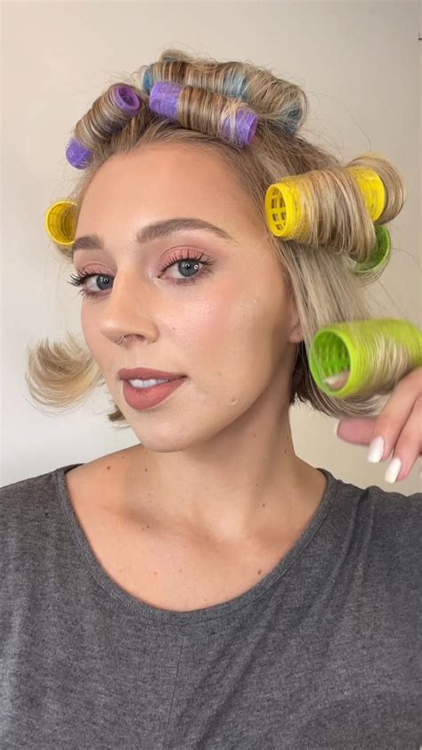 how to use hair rollers on short hair