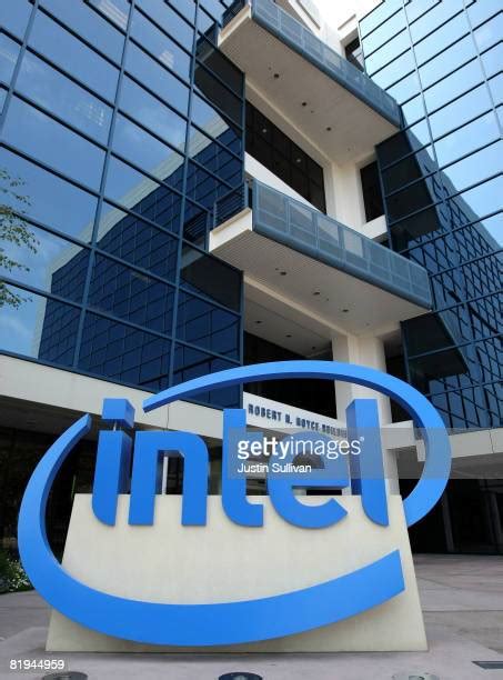 Intel Corporate Headquarters Photos and Premium High Res Pictures ...