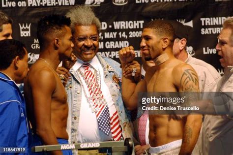 14 Felix Tito Trinidad Vs Winky Wright Weigh In For The Wbc ...