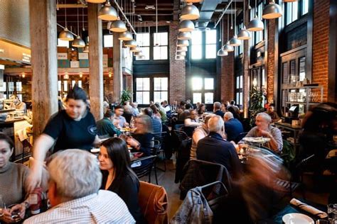 14 Best Restaurants In Seaport Boston 2023