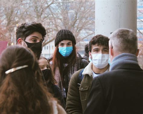 Covid Fin Du Masque Obligatoire En Intérieur Dès Ce 14 Mars En France