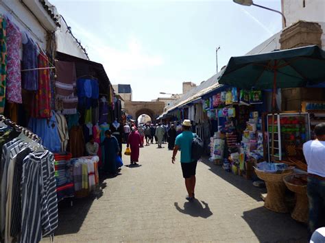 Viajar E Descobrir Marrocos Essaouira Rua Mohamed El Qorry