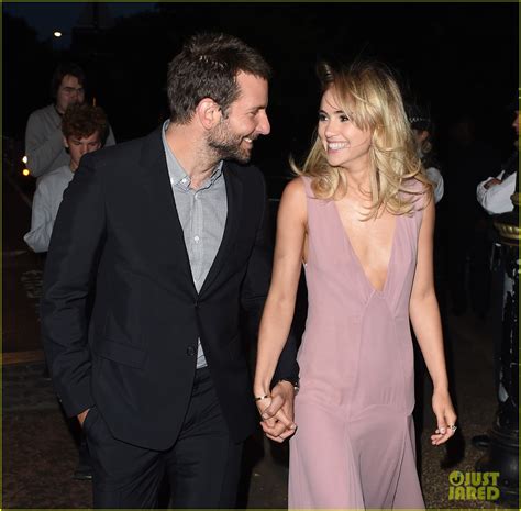 Bradley Cooper Suki Waterhouse Split After 2 Years Of Dating Report