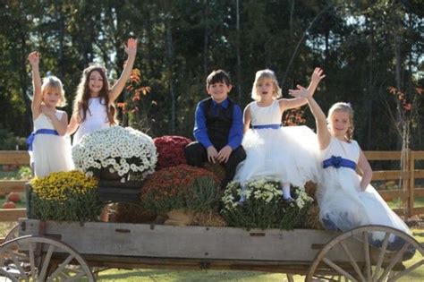 Georgia Barn Wedding At Crooked Pines Farm Rustic Wedding Chic Farm