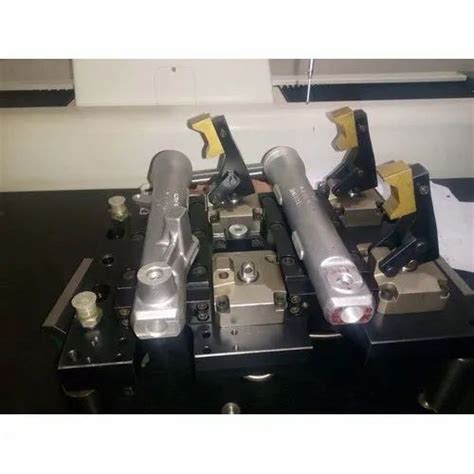 axis manufacturing solution pune manufacturer  vmc fixture