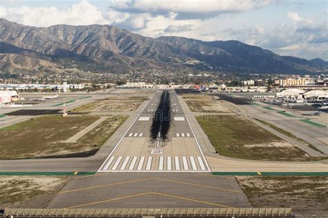 Airport Runway Burbank Stock Photos - Free & Royalty-Free Stock Photos ...