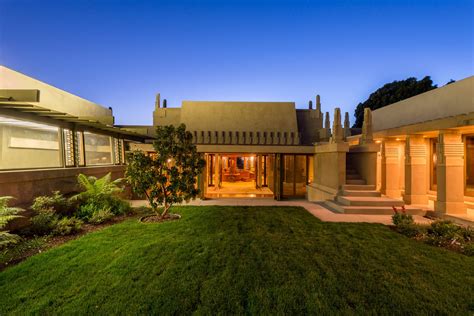 Frank Lloyd Wrights Hollyhock House Is An Early Example Of Mayan Revival