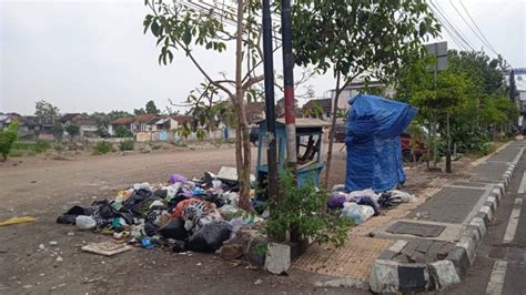 Forpi Jogja Sesalkan Aksi Buang Sampah Liar Di Terban Kumparan