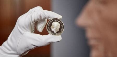 Así son las nuevas monedas con la cara de Carlos III