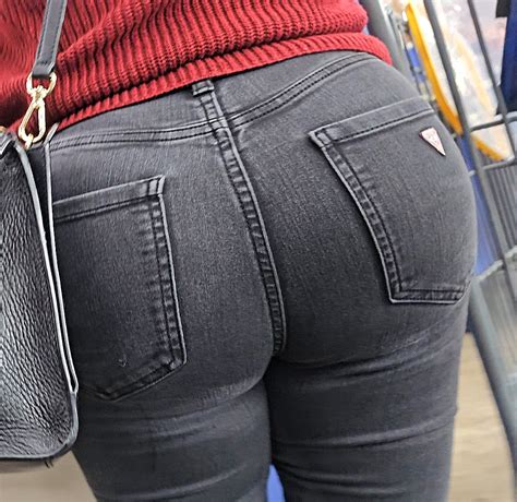 Juicy Ass Shorty Latina In Dark Grey Guess Jeans Forum