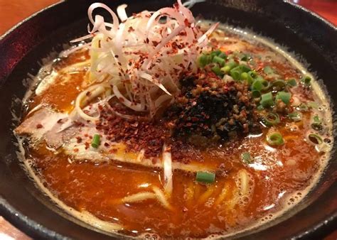 locals love   susukino ramen shops  sapporo