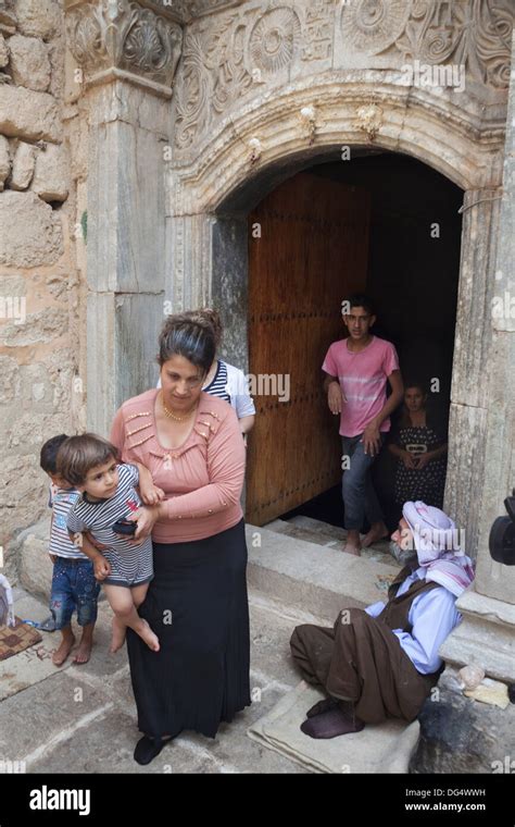 Lalish, Yazidi Holy city in North Iraq - Entrance of the temple Stock Photo - Alamy