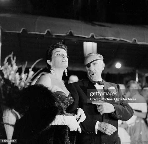 Raoul Walsh Bildbanksfoton Och Bilder Getty Images