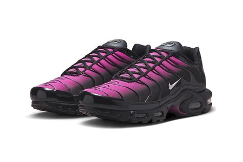 Step Out In Style With Pink And Black Nike Air Max Shoe Effect