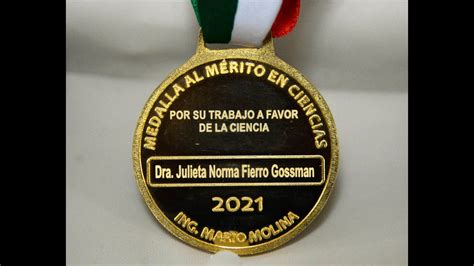 Reciben la Medalla al Mérito en Ciencias 2021 Ing Mario Molina tres