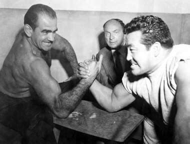 A session of arm wrestling between Lou Thesz and Rikidozan. : r ...