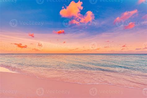 Amazing Closeup Beach Sunset Endless Blurred Horizon Incredible