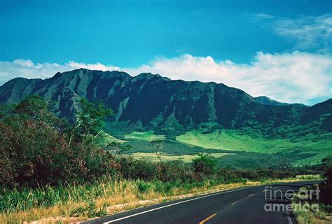 Waianae Mountains Photograph by Thomas R Fletcher