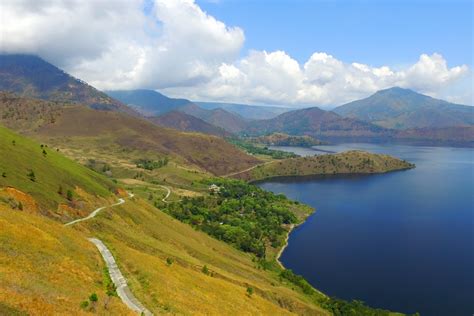 Cultural Diversity In Tourism Villages Around Lake Toba