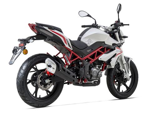 Motorrad Vergleich Zontes G Vs Benelli Bn