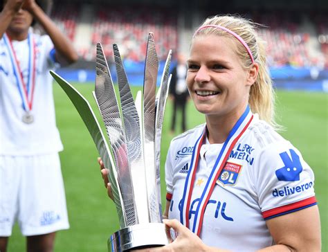 Football Féminin Ol Le Trophée Des Championnes à Guichets Fermés