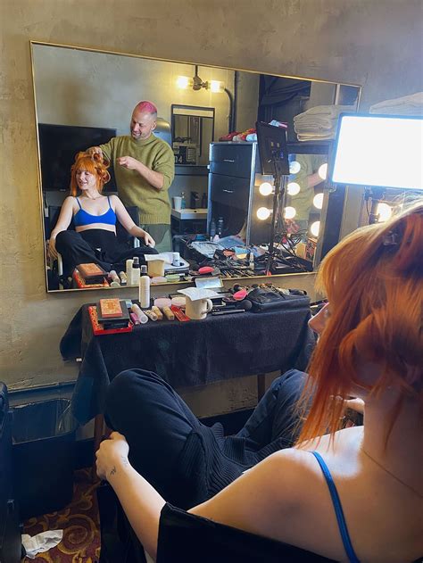 How Hayley Williams Gets Ready to Perform on a Paramore Tour — See