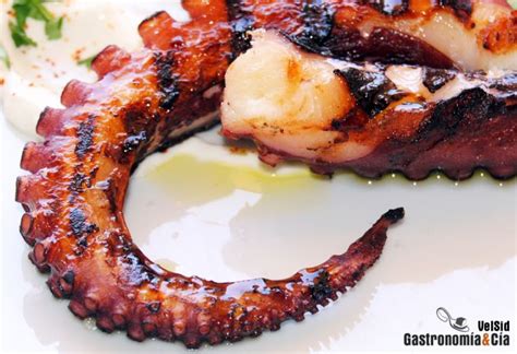 Siete Recetas De Pulpo A La Parrilla Gastronomía And Cía