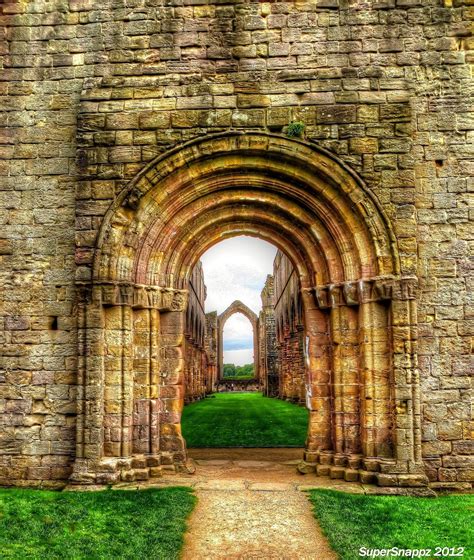 Fountains Abbey Archway North Yorkshire England Fountains Abbey