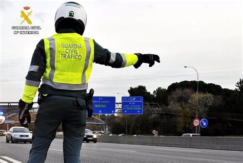 Un Muerto Y Un Herido Grave En Una Colisi N M Ltiple Con Dos Camiones