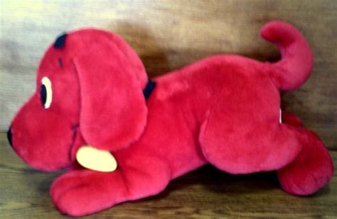 Treasure Box . . . . . 881-6463: Gigantic Plush Clifford the Big Red ...