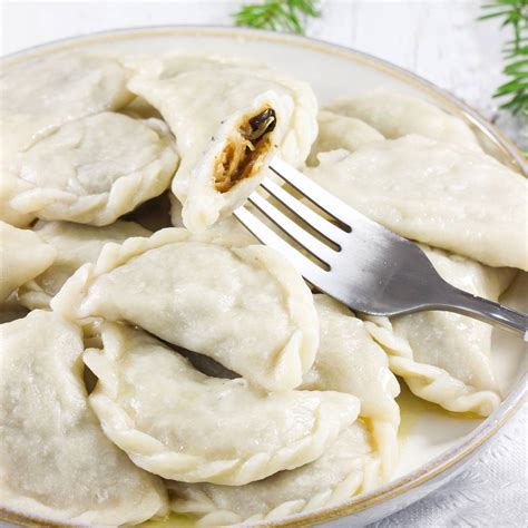 Pierogi z kapustą i grzybami AniaGotuje pl