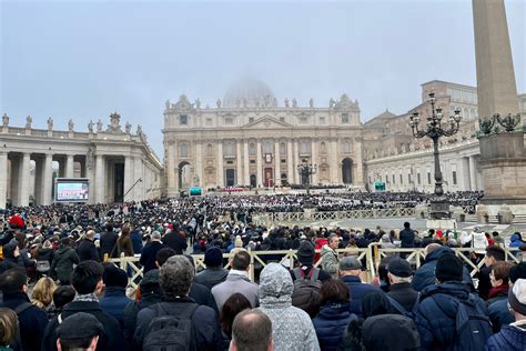 Relacja Ostatnie Po Egnanie Papie A Seniora Benedykta Xvi