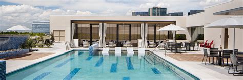 Pool and Cabanas | Marriott Bonvoy - Home page