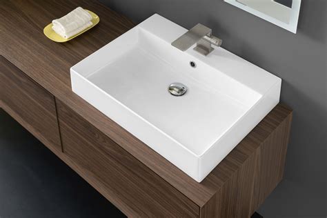 Lavabo Da Appoggio Rettangolare In Ceramica Moderno Elegance