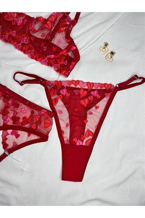 ROZENİN LINGERIE Yılbaşı Hediyesi Kırmızı Kalpli 3 lü Set Dantelli