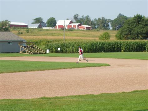 MLB Field of Dreams Game – CCHS Oracle