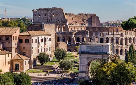 What To See Inside The Colosseum: A Comprehensive Guide