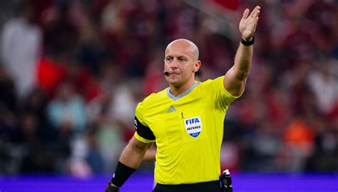 Szymon Marciniak Referee For Manchester City Vs Fluminense Fifa Club