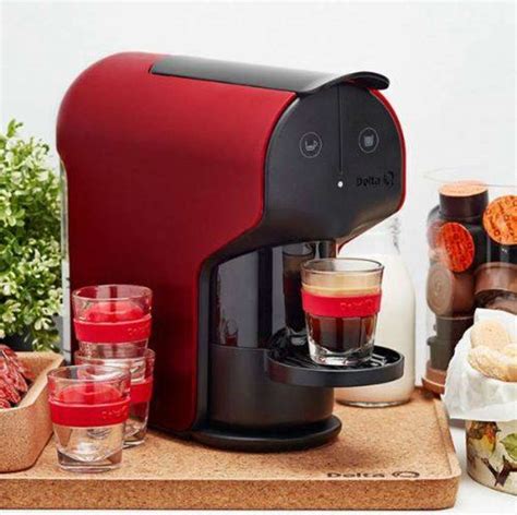 Cafeteira Cápsulas Delta Q Quick Vermelha 127V Adoro Promoção