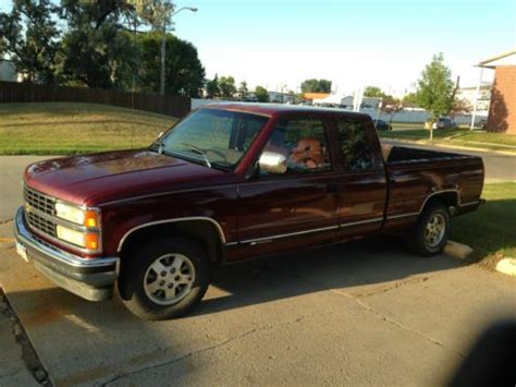 Find Used 1993 Chevrolet C1500 Silverado Extended Cab Pickup 2 Door 4 3l In Grand Forks North