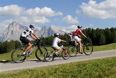 Ihr Urlaub In Kastelruth S Dtirol Atem Beraubende Natur Genie En