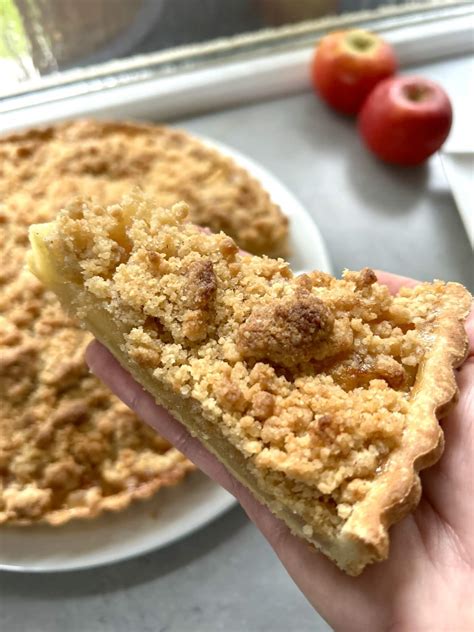 Tarte Aux Pommes Crumble