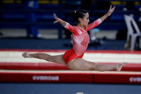 Gimnastas Mexicanas Se Cuelgan El Oro En San Salvador Luis Gabriel