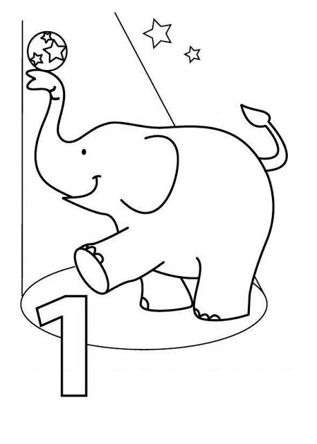 Un Elefant